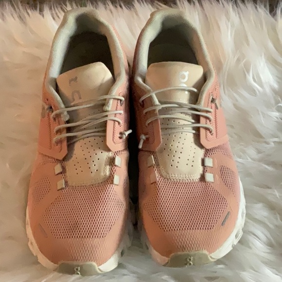 on Cloud Shoes - On Cloud Sneakers